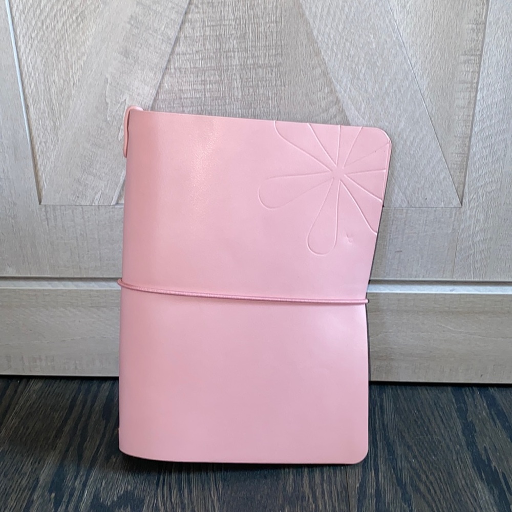 Petite Folio